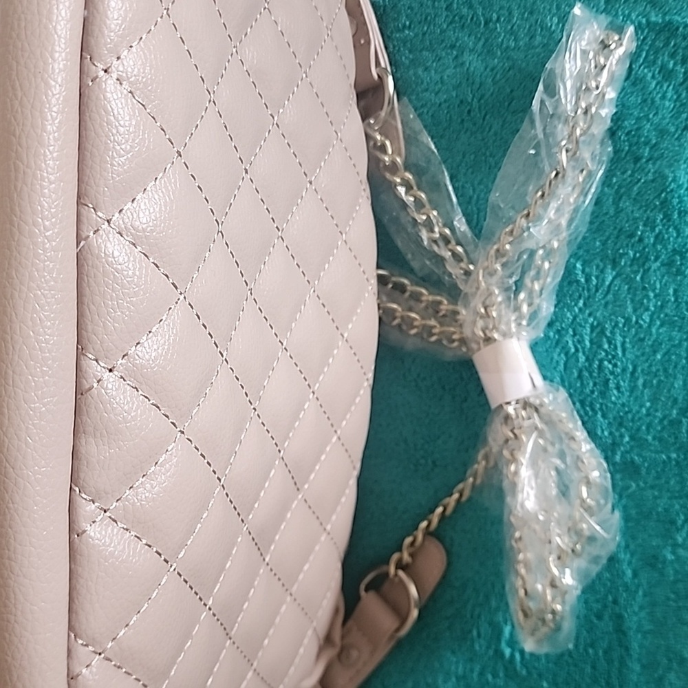 Bella Russo Beige Chain Strap Shoulder Crossbody Purse NWOT - Picture 12 of 12